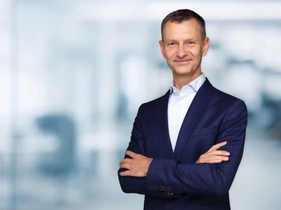 LARS SCHUBERT