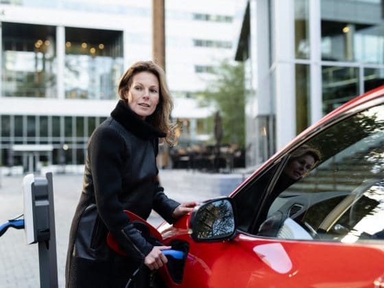 LeasePlan kooperiert mit Digital Charging Solutions