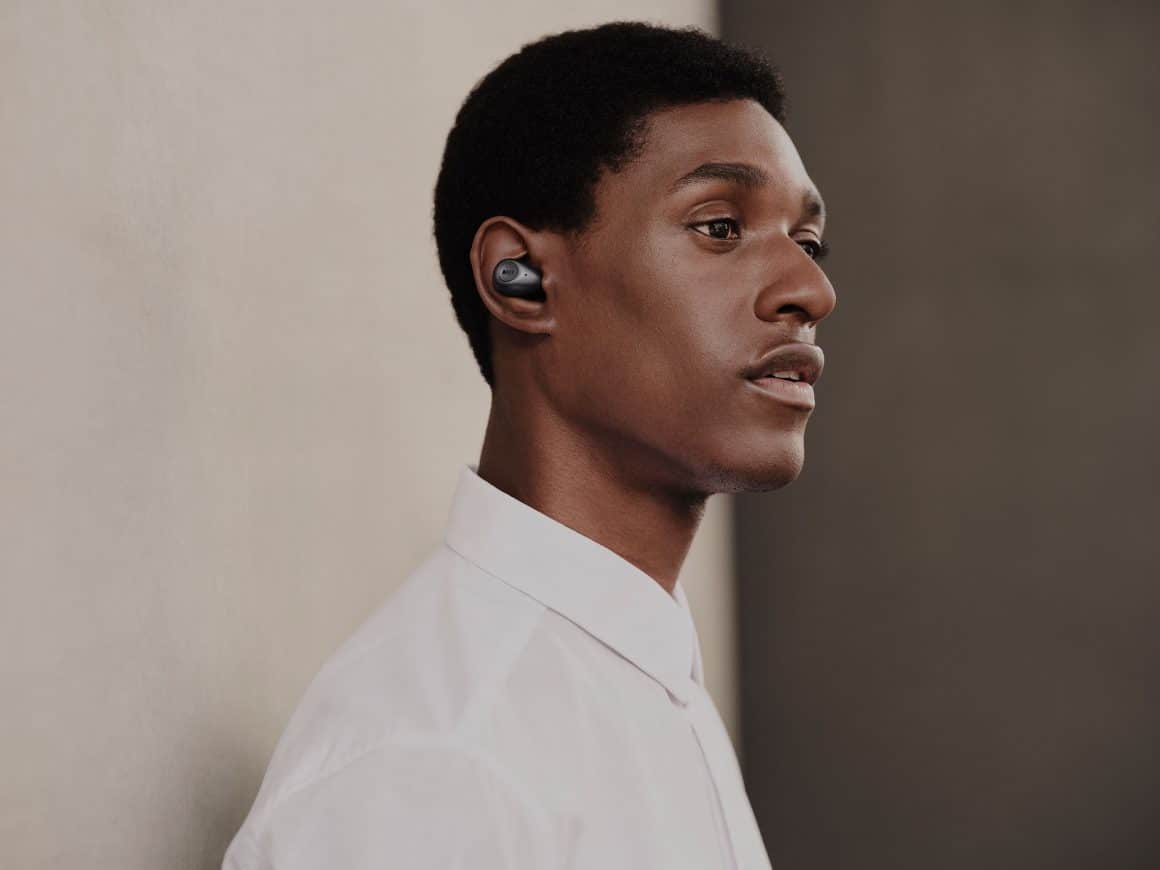 KEF Mu3 in Charcoal Grey