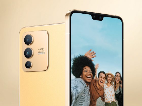 vivo V23 5G in Gold