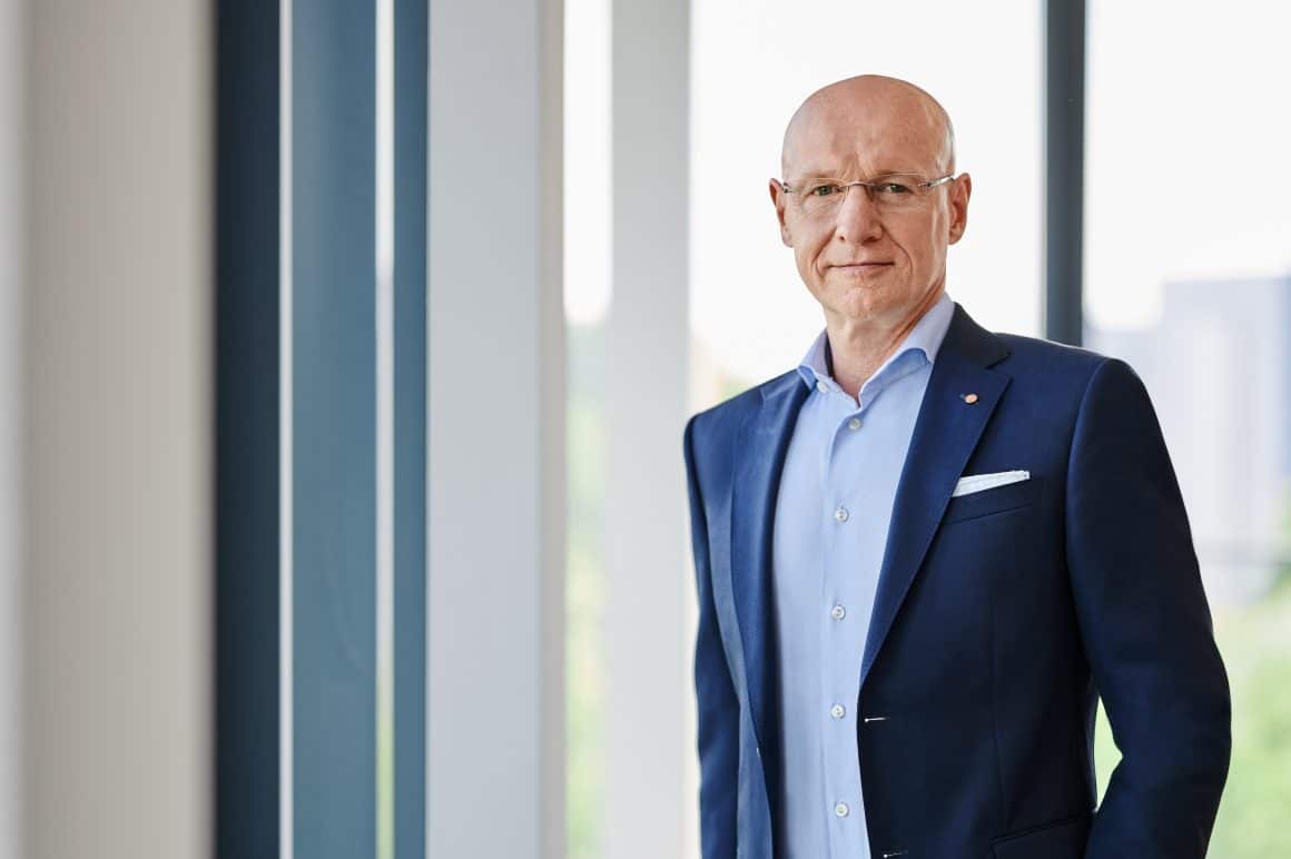 Frank Harder, Vorstand für Vertrieb, Marketing und e-Commerce der expert SE