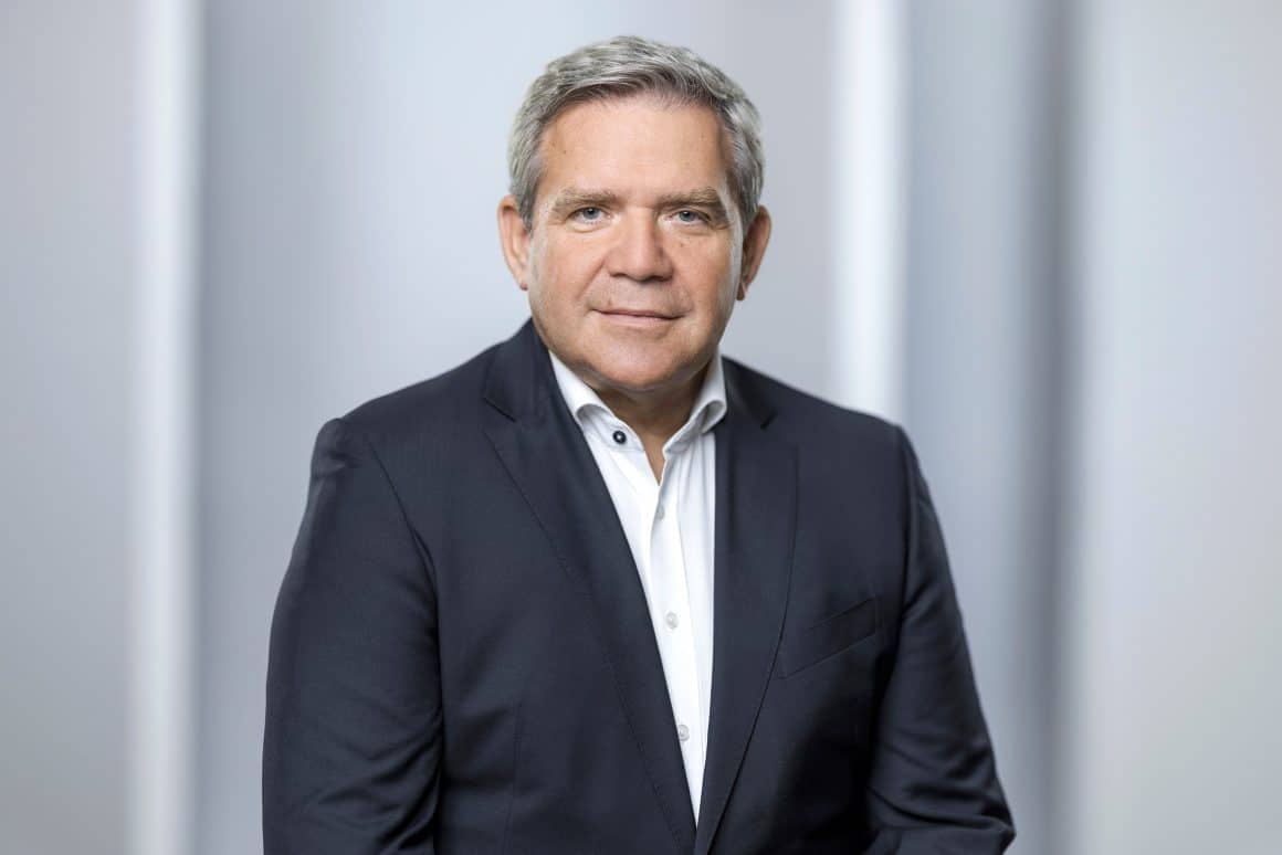 Friedrich Sobol, Vorstand