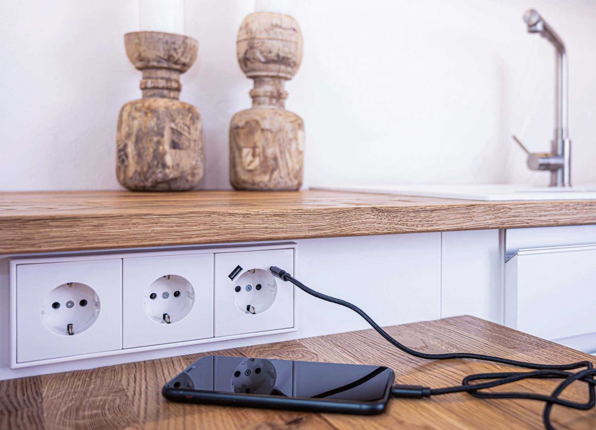 Steckdosen mit Mehrwert: Steckdosen mit USB-Anschlüssen