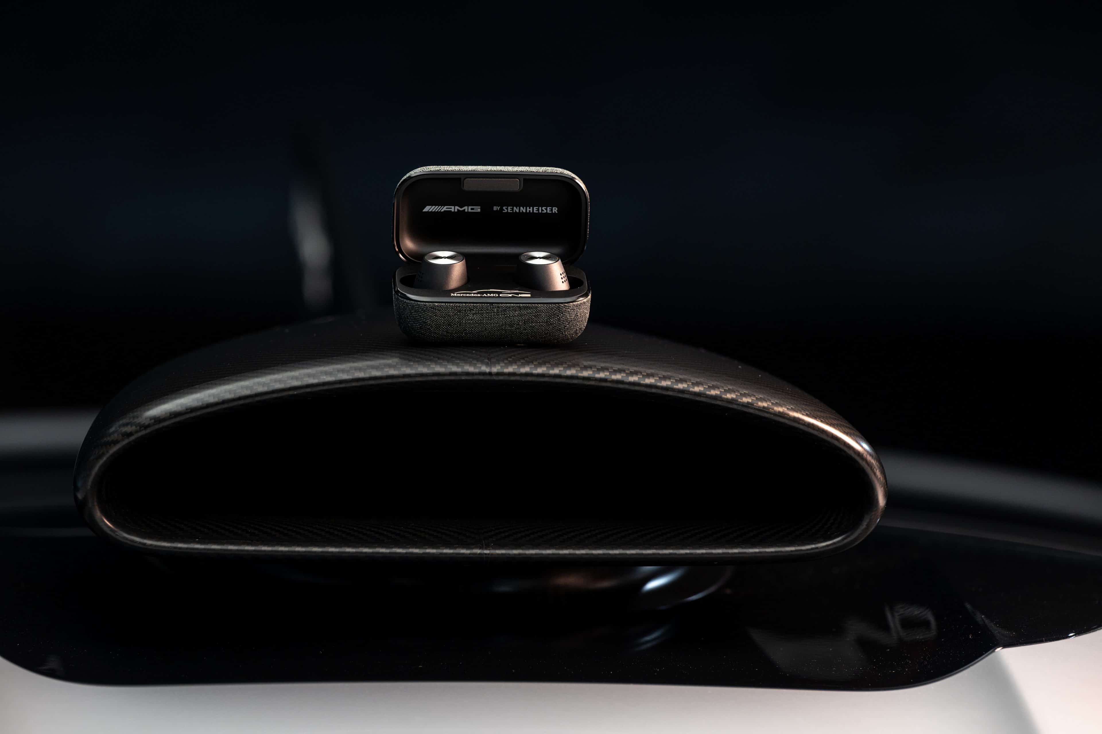 Mercedes-AMG ONE Kopfhörer