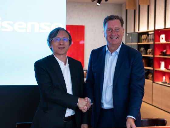 Leica vereinbart technologische Zusammenarbeit mit Hisense