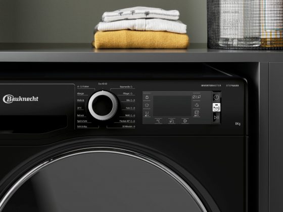 Bauknecht Active Care Color+ Waschmaschine in Schwarz