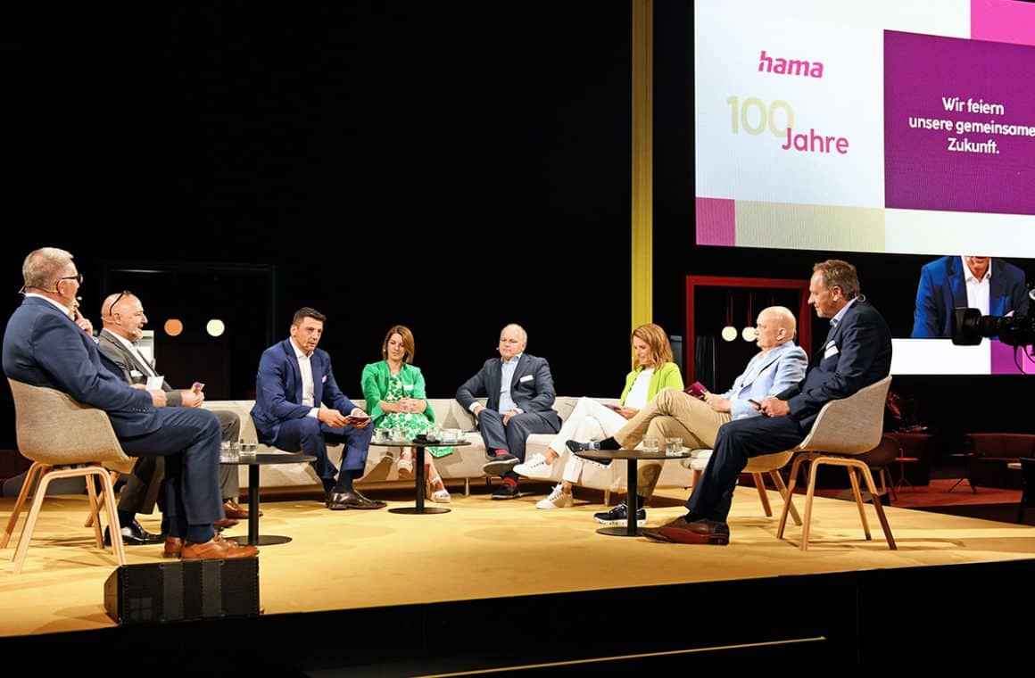 Interessante Gesprächsrunden mit dem Hama Management