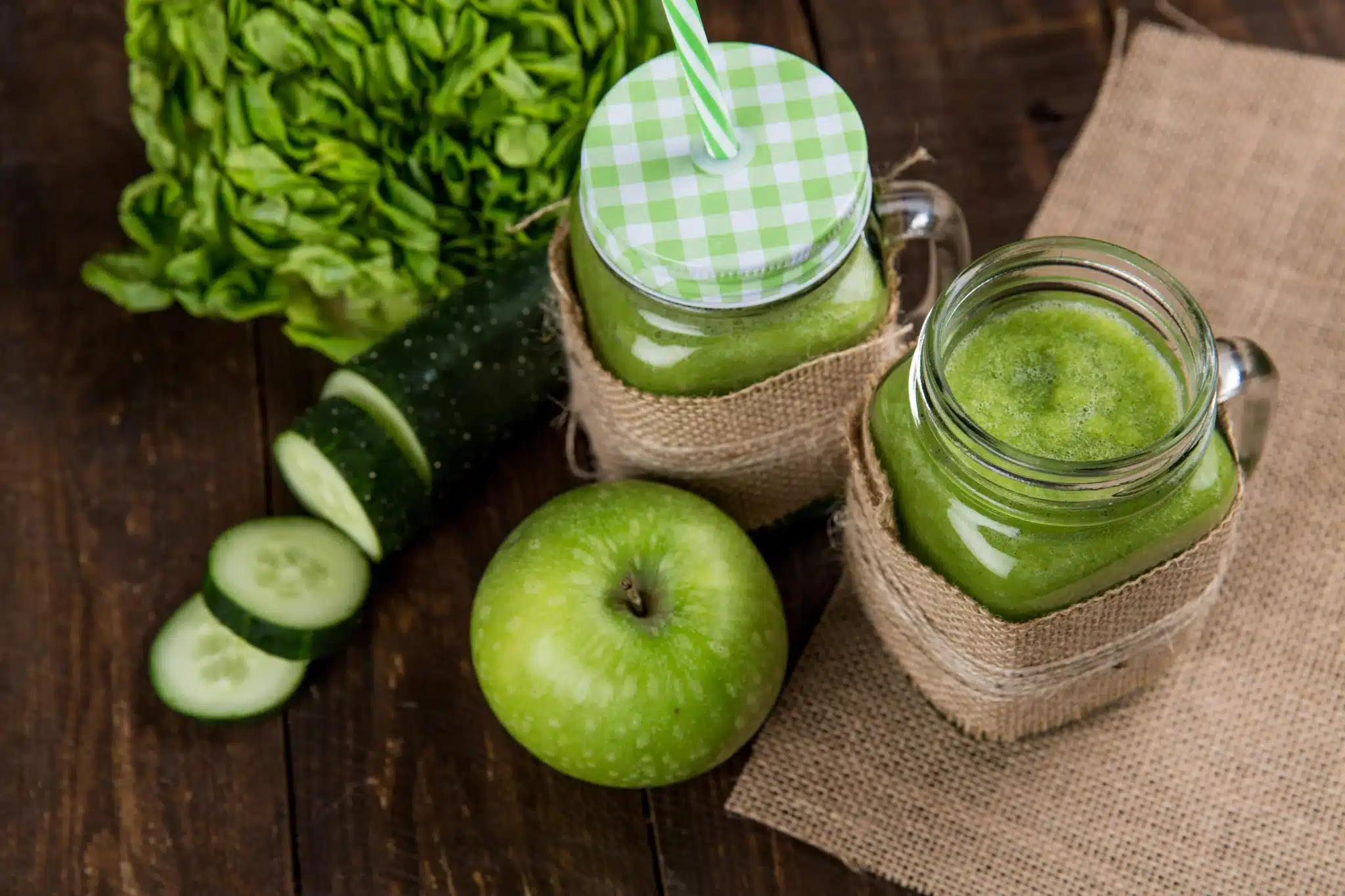 Mit einem gesunden Smoothie aus dem Standmixer fängt der Tag einfach besser an!