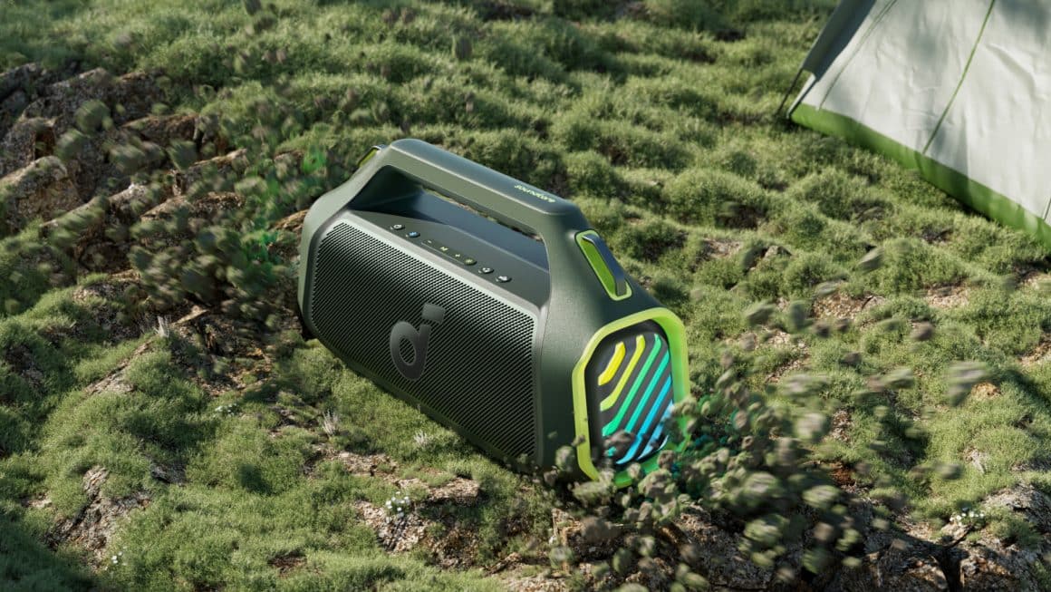 soundcore Boom Plus in Adventure Green