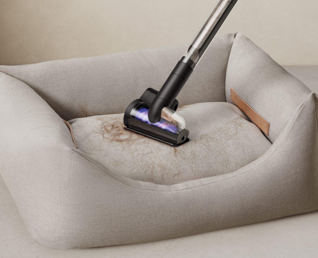 Dyson PencilVac: Schlankster Staubsauger mit vier Bürstwalzen