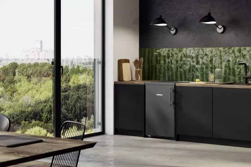 Liebherr präsentiert mit DarkGrey neuen Farbton für zeitlose Eleganz