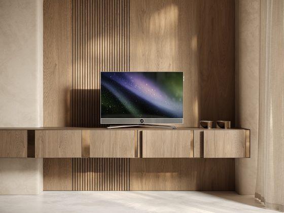 Loewe vega: Kompakter 4K Smart TV mit Full-Array-LED