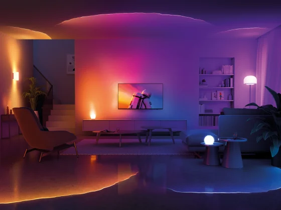 Philips AmbiScape: Ambilight erweitert sich auf smarte Leuchten im Raum