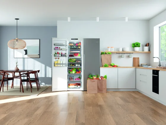 Mit den neuen Bosch Kühl- und Gefrierschränken stellt Bosch zur IFA 2026 eine vollständig überarbeitete Generation seiner freistehenden Geräte vor.