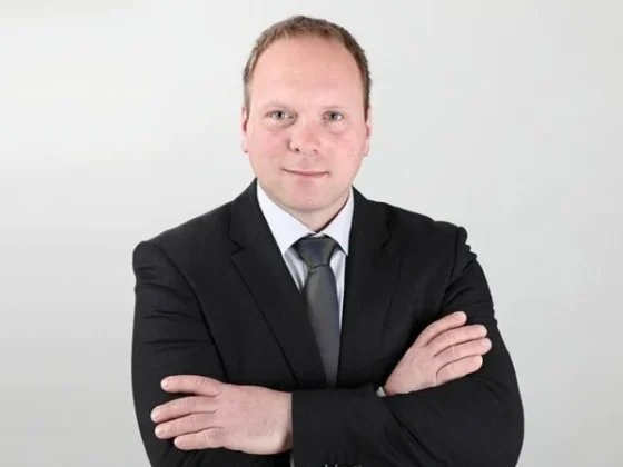 Scott Taylor